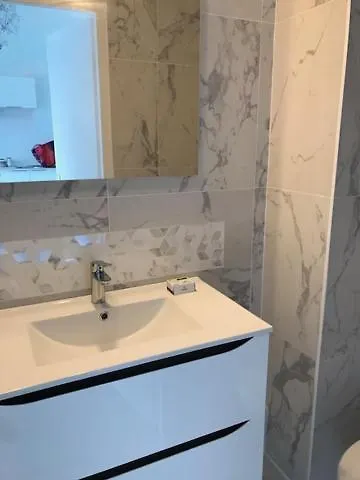 Nyaraló Studio Independant 35M2, Avec Grand Jardin, Gare 5 Min, Parkings, Wifi Thd, Prox Plage Villa Vannes