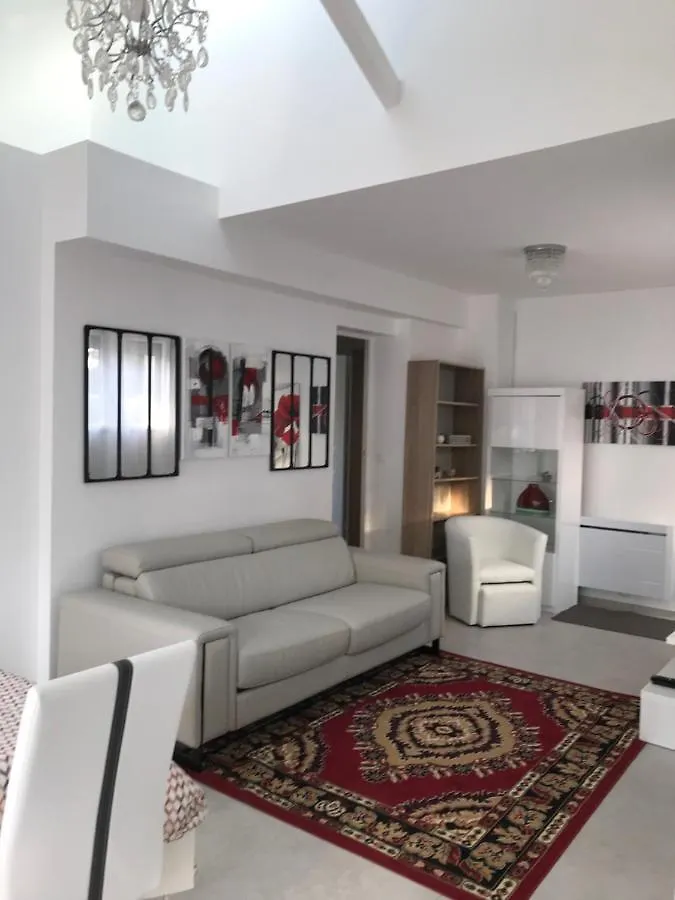 Studio Independant 35M2, Avec Grand Jardin, Gare 5 Min, Parkings, Wifi Thd, Prox Plage Villa Vannes 0*,  Franciaország
