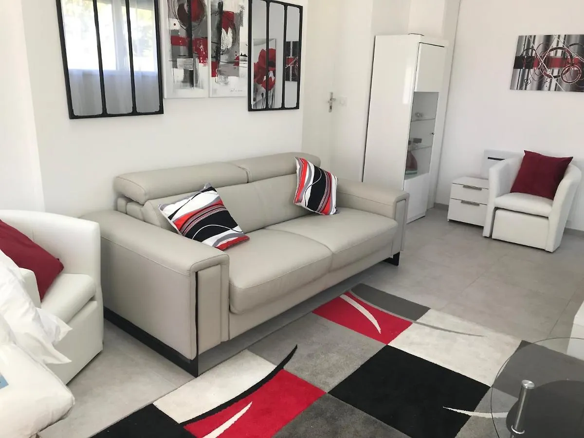 Studio Independant 35M2, Avec Grand Jardin, Gare 5 Min, Parkings, Wifi Thd, Prox Plage Villa Vannes Nyaraló